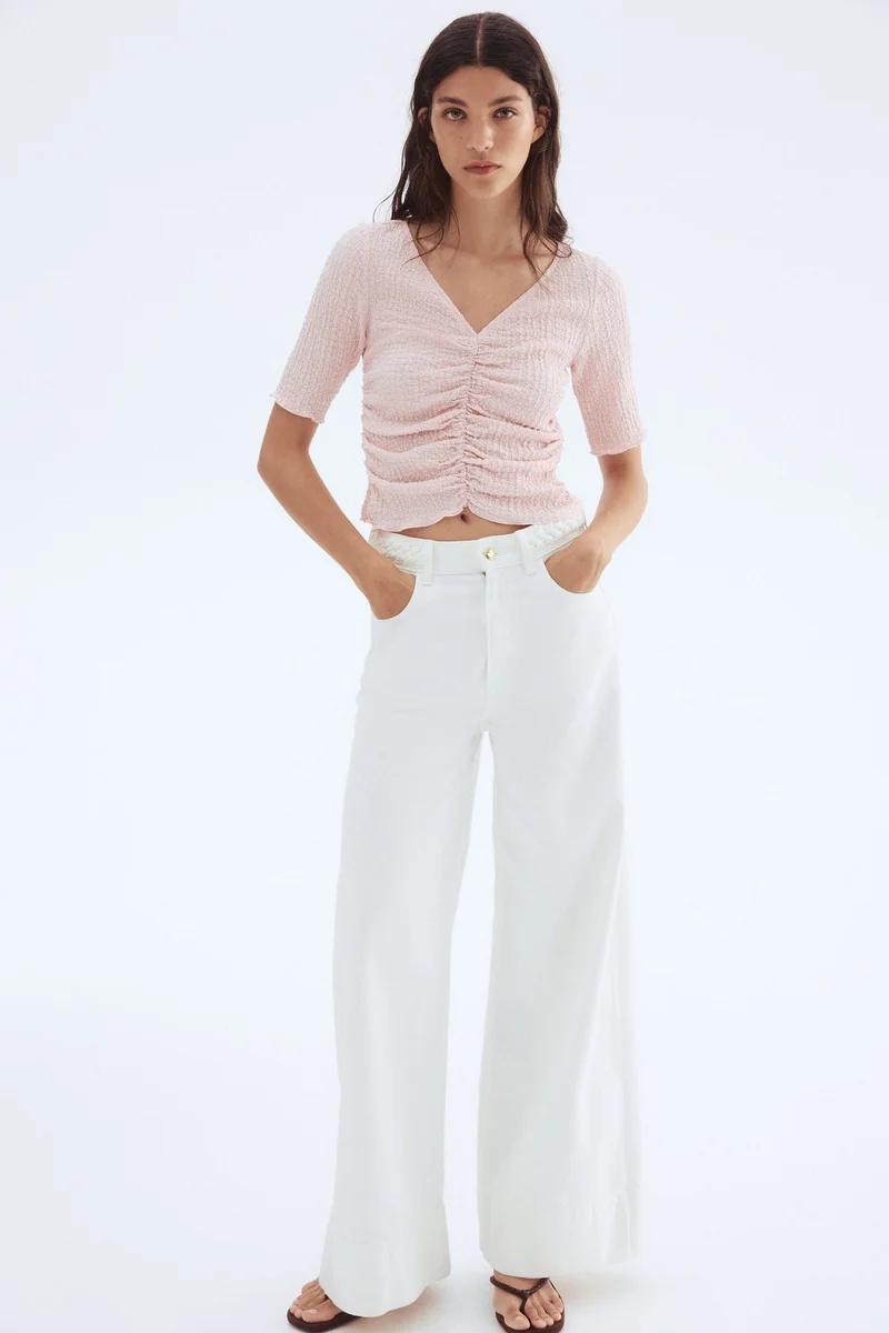 اتش اند ام بلوزة منسدلة بملمس بارز